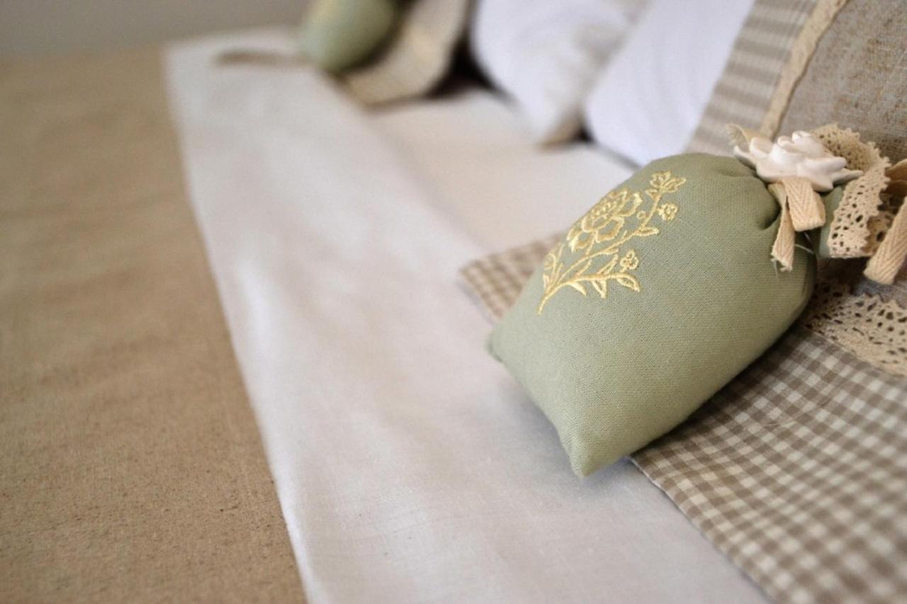La Dimora Di Artemide Bed & Breakfast Nichelino Eksteriør bilde