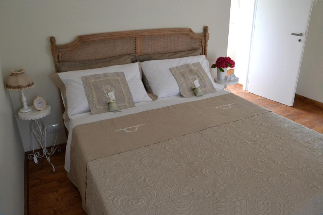 La Dimora Di Artemide Bed & Breakfast Nichelino Eksteriør bilde